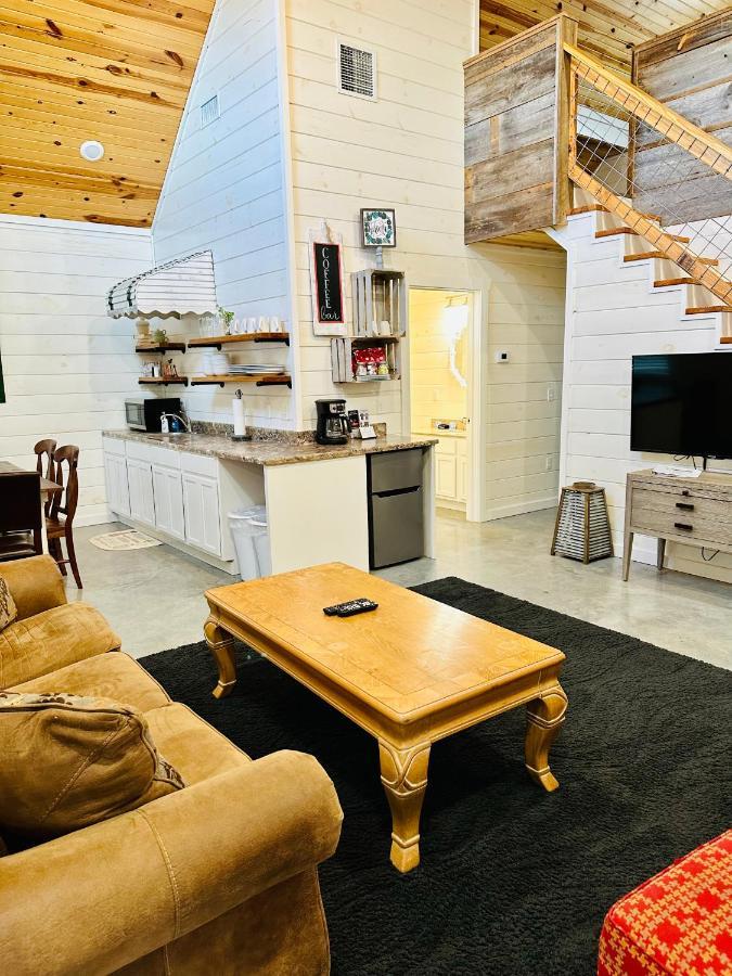 מאונטיין ויו Knotty Squirrel Cabins מראה חיצוני תמונה